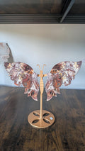 Grote Mexicaanse Crazy Lace Agaat vlinder op goudkleurige standaard 26,5 cm