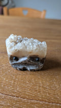 Handgemaakt Java Septarie mannetje figuurtje ("drakensteen"), 79 gram