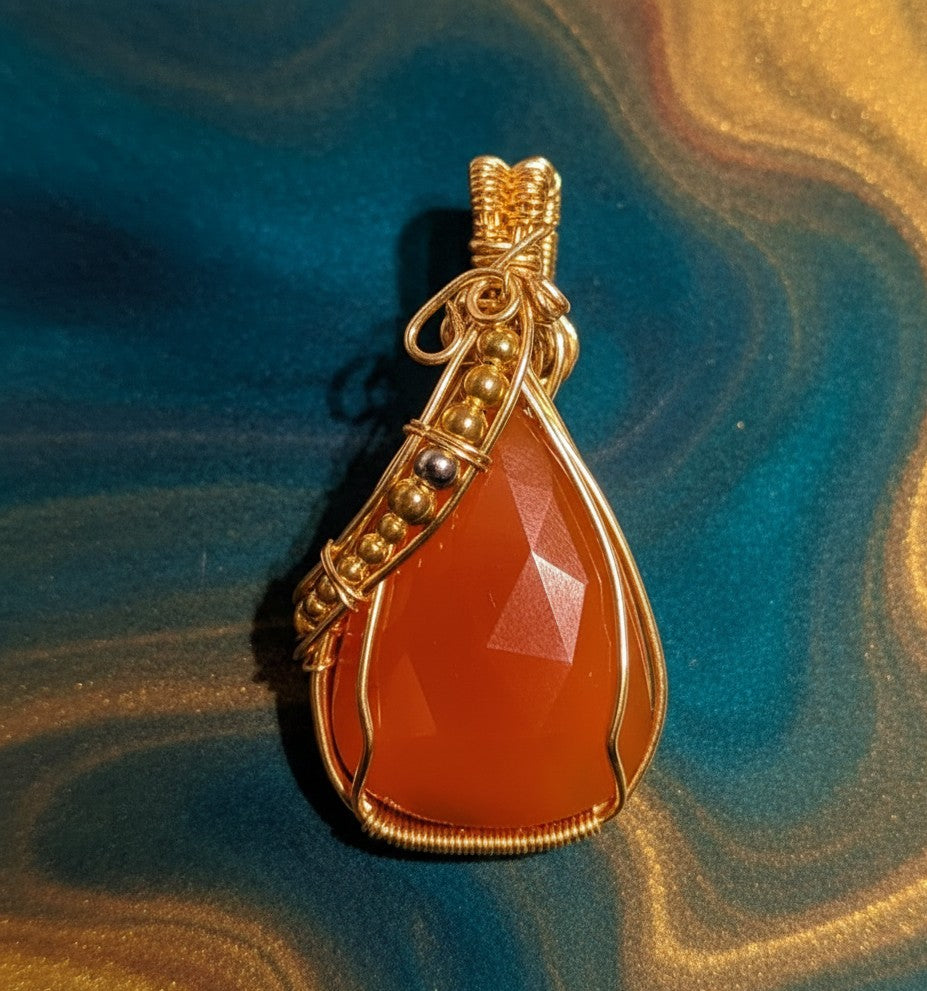 Carneool, de steen van moed, vitaliteit, creativiteit en zelfvertrouwen