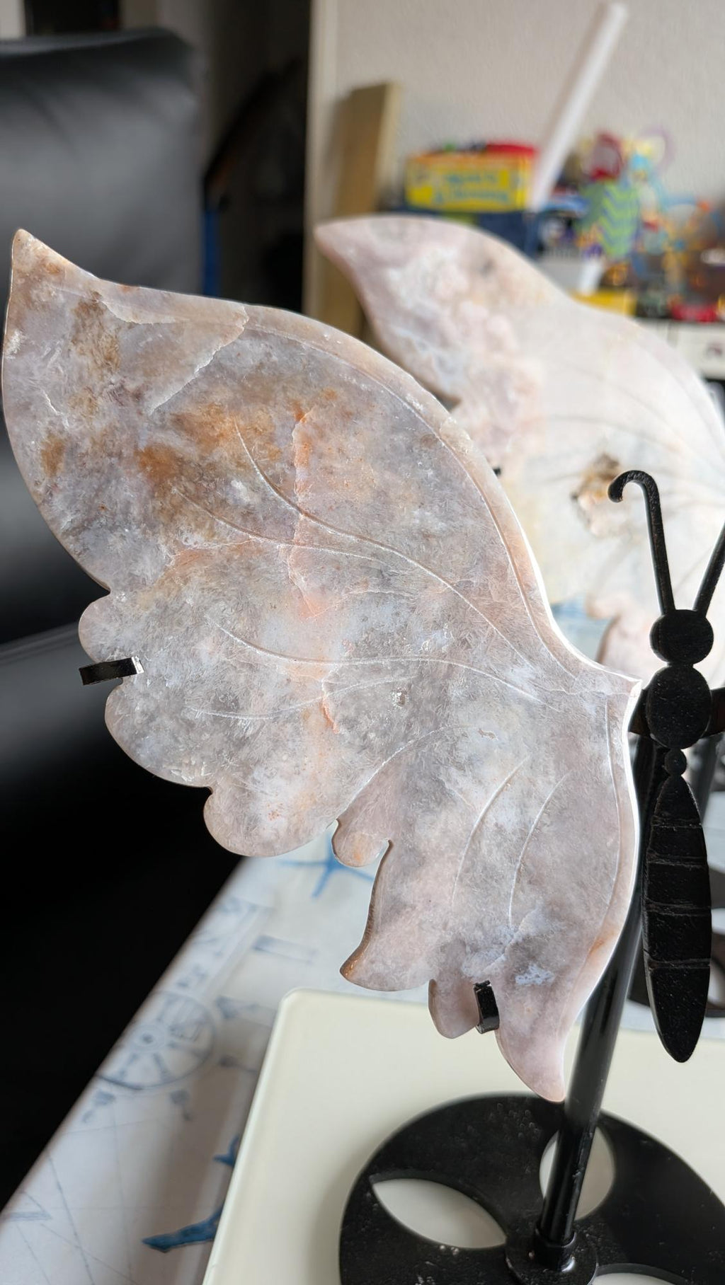 37. Roze Amethist Vleugels op Standaard - "Butterfly Wings" - 23 cm